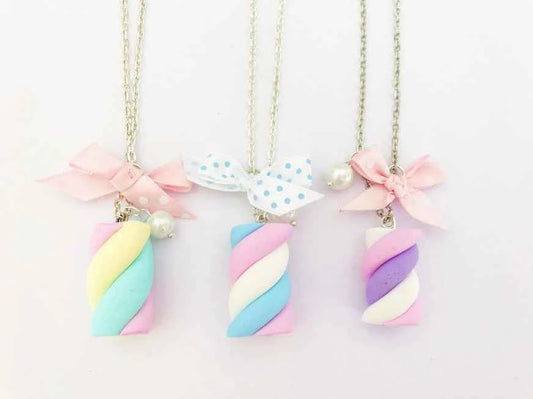 Halskette aus Polymer Clay Marshmallow - Avaloon Party-Deko-Geschenke