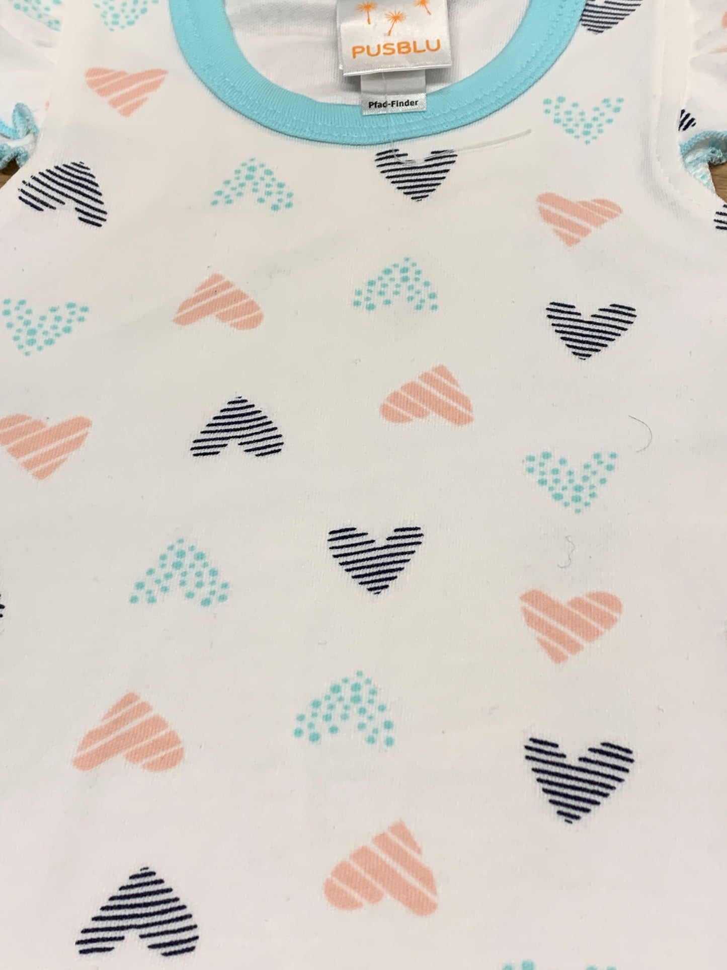 Baby Body mit kleine Herzen - Avaloon Party-Deko-Geschenke