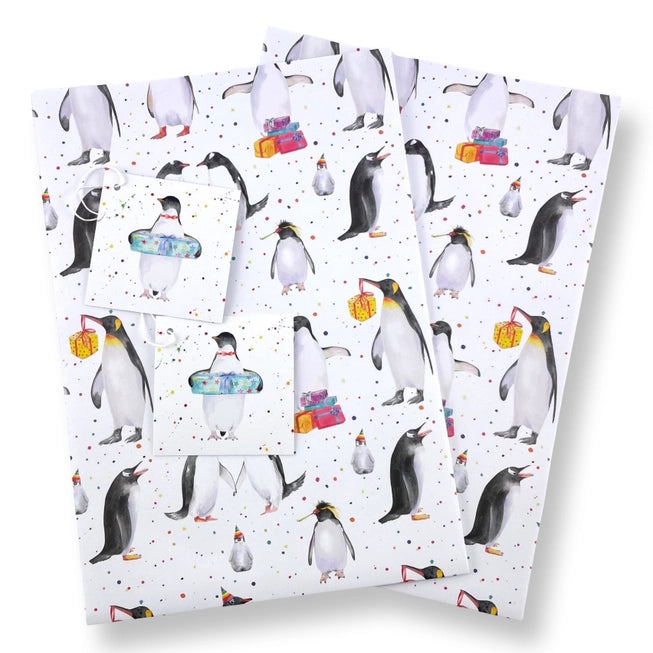 Lustiges süßes Geschenkverpackungsset aus recyceltem und recycelbarem Pinguin