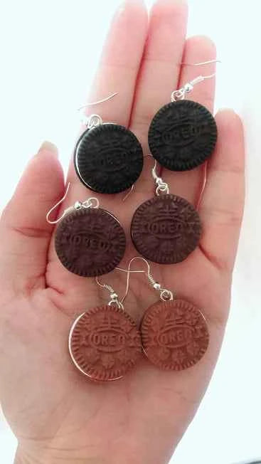 Ohrring-Haken Oreo-Kekse aus Polymer Clay für Süßigkeiten-Liebhaber - Avaloon Party-Deko-Geschenke