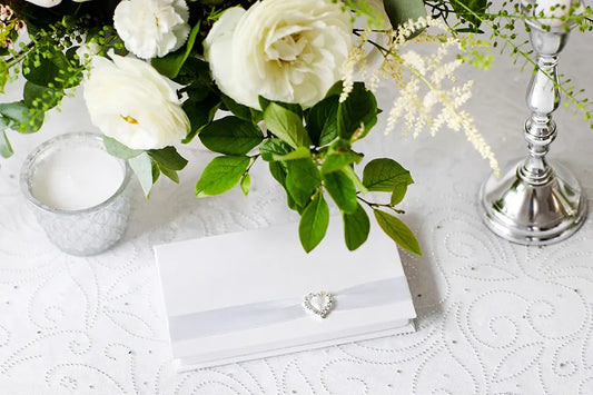 Organza mit Aufdruck, weiß, 0,48 x 9m - Avaloon Party-Deko-Geschenke