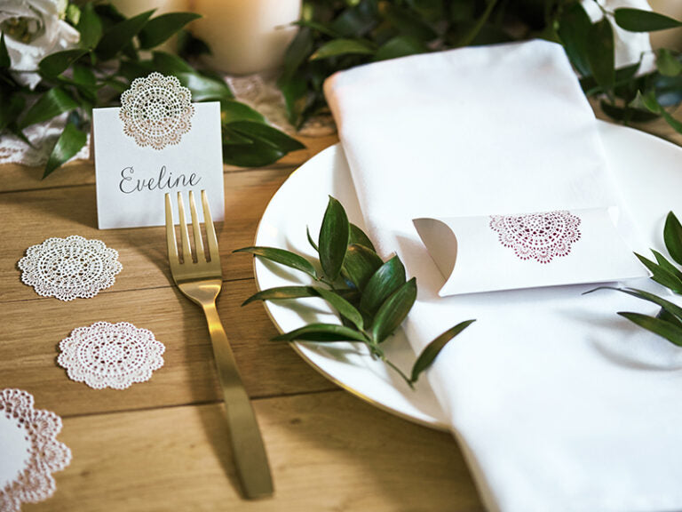 Schachteln mit Rosettenornament - Avaloon Party-Deko-Geschenke