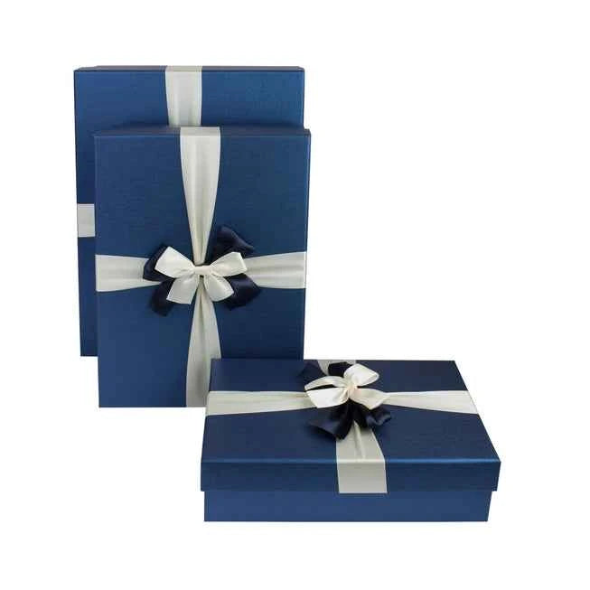 Rechteckige blaue Geschenkbox mit cremefarbenem Band – Geschenkbox blau mit cremefarbenem Band - Avaloon Party-Deko-Geschenke