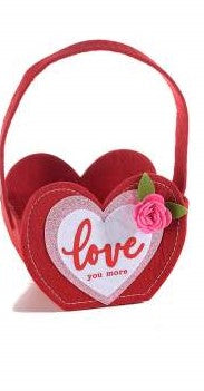 Tasche aus Stoff in Form eines Herzens mit der Aufschrift Love