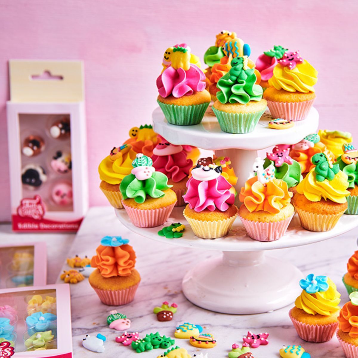 FunCakes Zuckerdekorationen Blumen Mix Lila, 24er Set