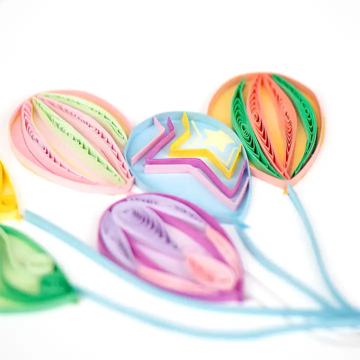 Geburtstagskarte Bunte Luftballons – Handgefertigte Quilling Karte
