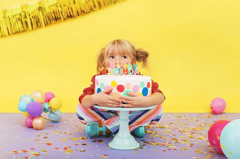 Geburtstagskerzen Happy Birthday, Mix, 2,5cm - Avaloon Party-Deko-Geschenke