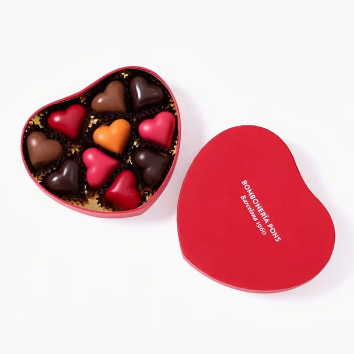 Herzpralinen in roter Herzschachtel – 150 g