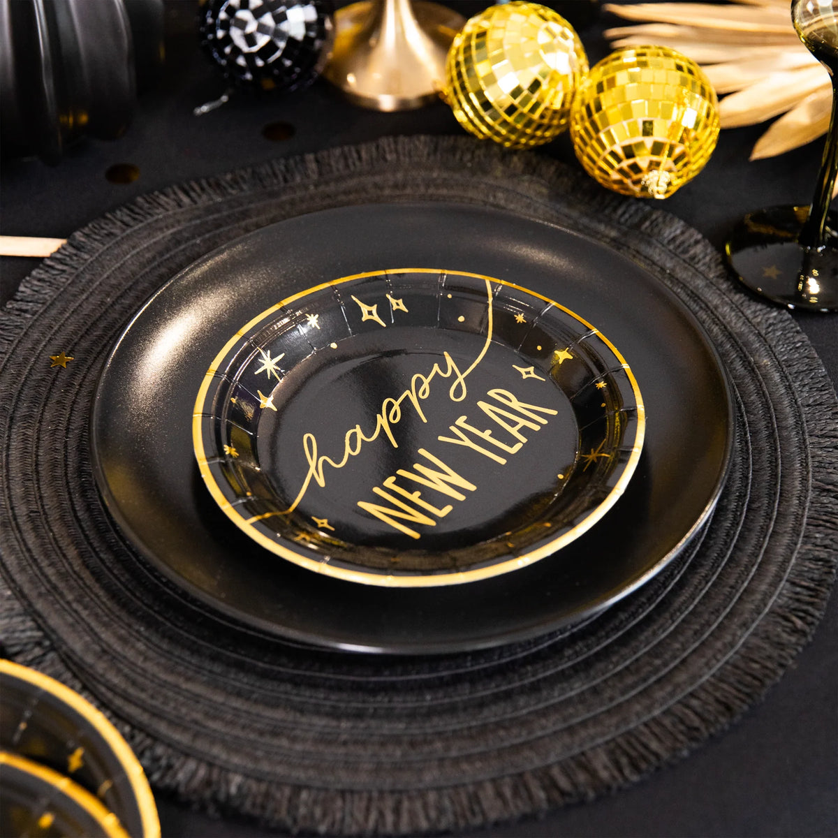 Teller „Happy New Year“ schwarz-gold – 18 cm, 6 Stück