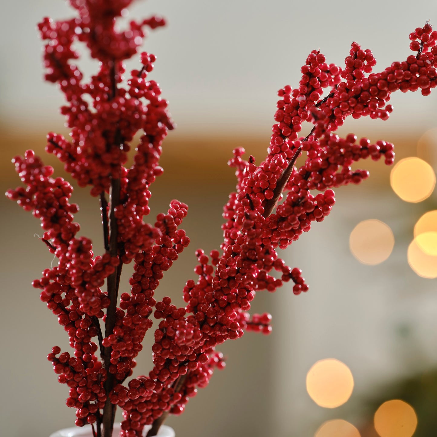 Weihnachtliche Laubdekoration, Rote Beerenstiele - Avaloon Party-Deko-Geschenke